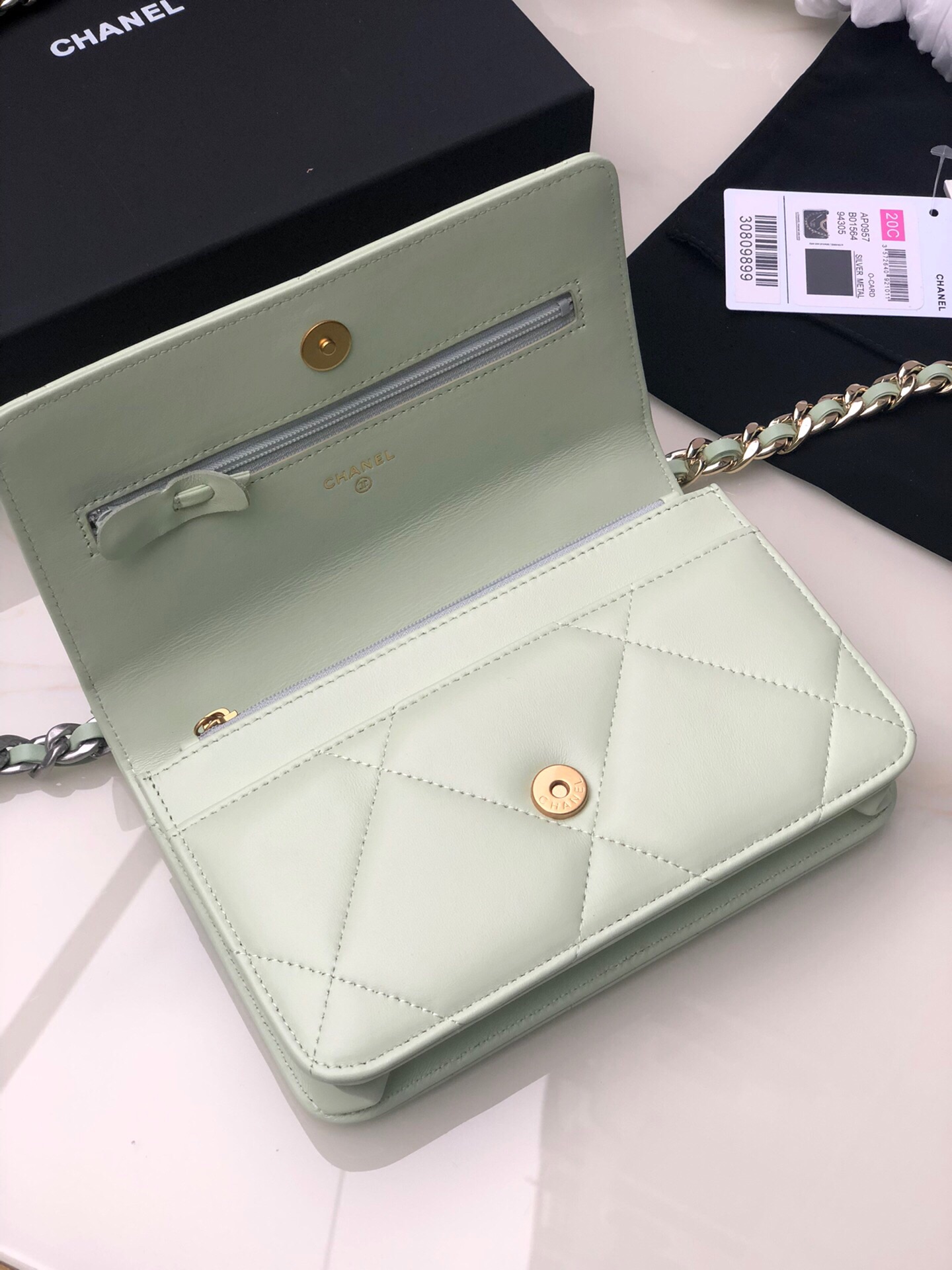CHANEL 19 WALLET ON CHAIN 0957 - 画像 (5)
