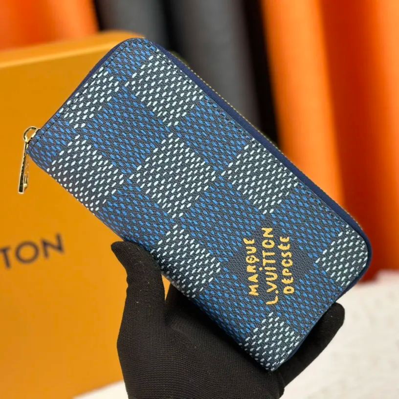 LOUIS VUITTON ダミエのチェック柄をベースにしたメゾンオリジナル柄 N40675