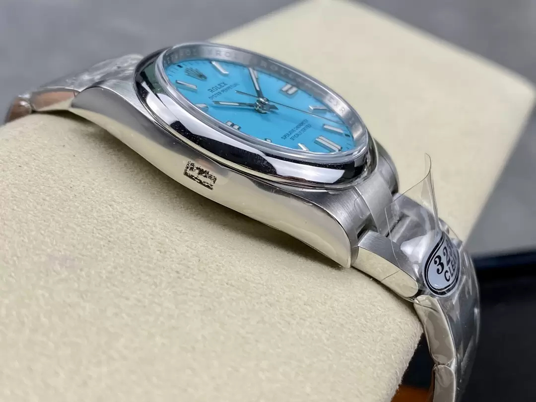 ロレックス オイスターパーペチュアル36 126000 - 画像 (6)