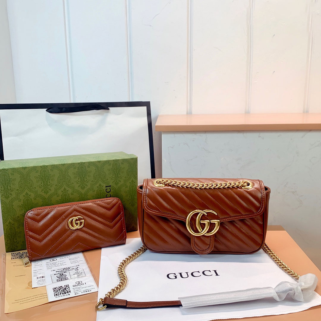 【GUCCI】バッグ GG MARMONT 476433 0OLFT 2535 クロスボディ - 画像 (2)