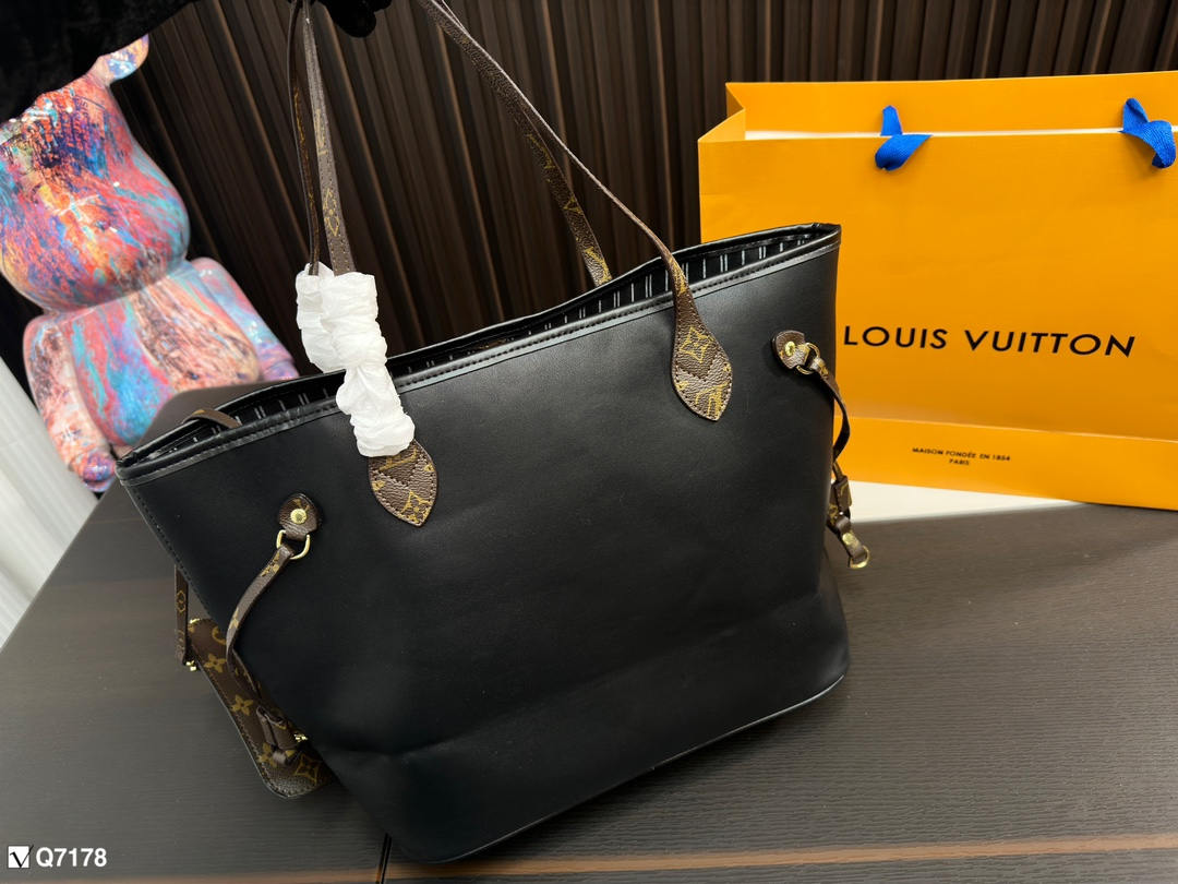 【LOUIS VUITTON】LV2023新作発表 LV新作ショッピングバッグ - 画像 (2)