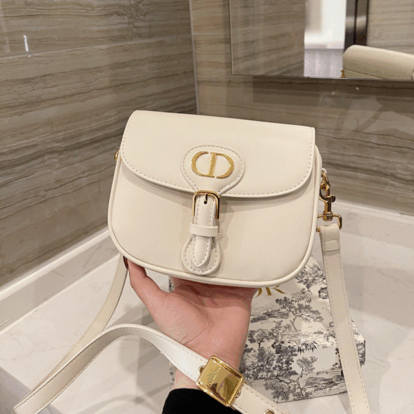 Dior ディオール メッセンジャーバッグ 19*15cm