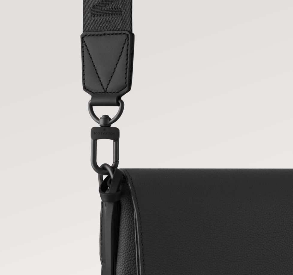 【シンプルが究極♪】Louis Vuitton テイクオフ・メッセンジャー - 画像 (6)