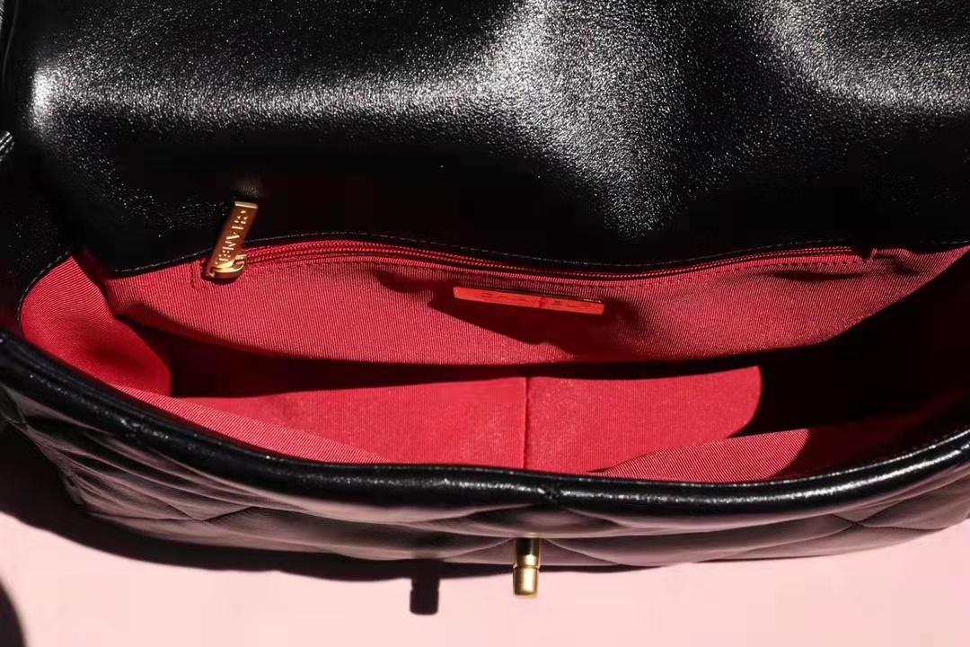 CHANEL 19 LARGE HANDBAG AS1161B0485294305 - 画像 (3)