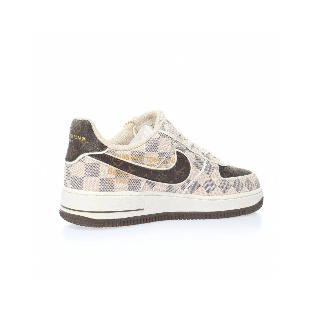 【日本未入荷】♪超入手困難LOUIS VUITTON X NIKE AIR FORCE1【代金引換】 - 画像 (5)