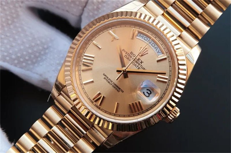 ロレックス デイデイト40 228238 シャンパン文字盤 - 画像 (4)