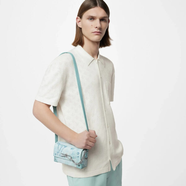 LOUIS VUITTON ルイ・ヴィトン Steamer M22637 スティーマー・ウエアラブル ウォレット